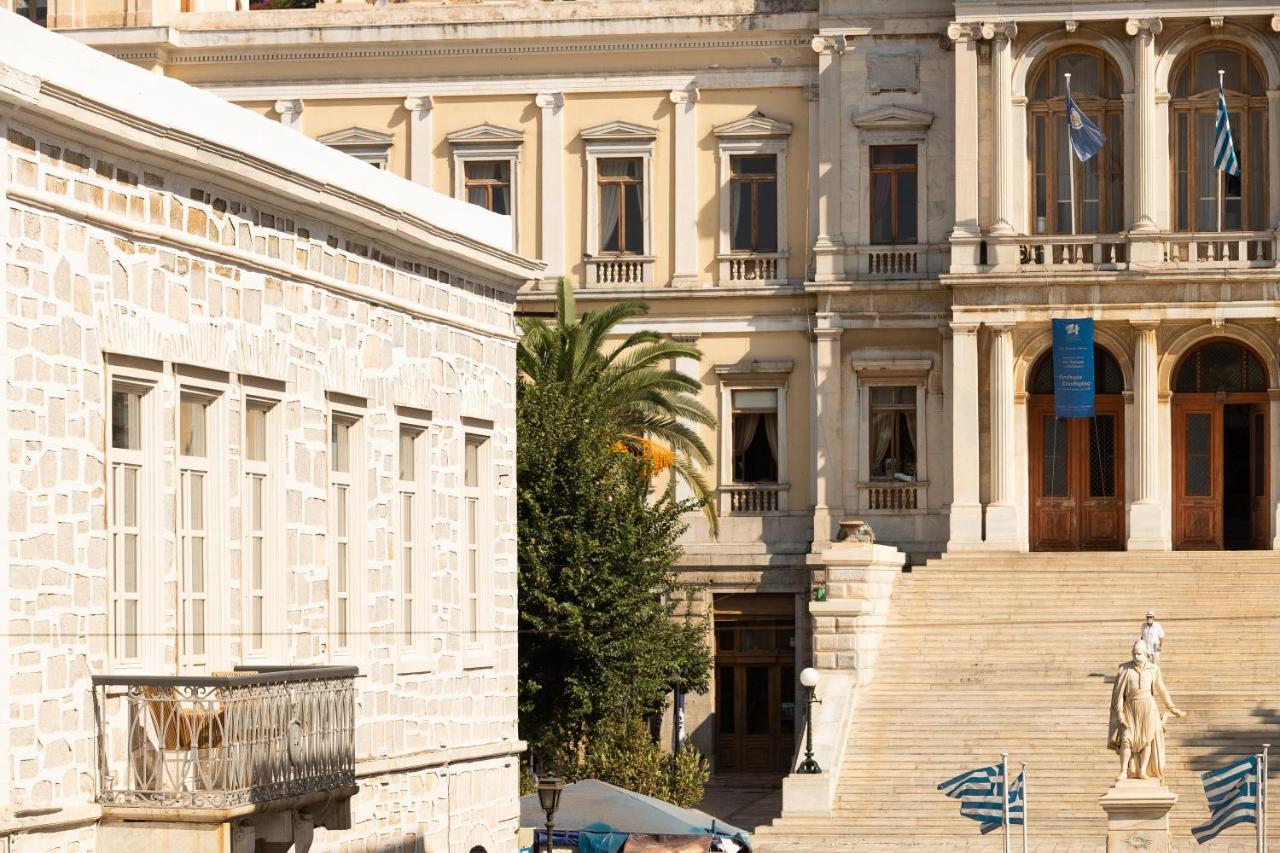 Syros Soul Luxury Suites Эрмуполис Экстерьер фото